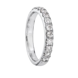 Diamantring i 18K guld Diamantring i 18K guld