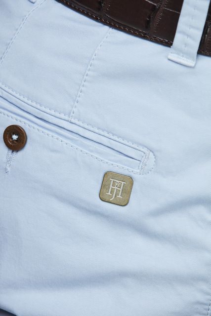 CLASSIC CHINO SHORTS CLASSIC CHINO SHORTS