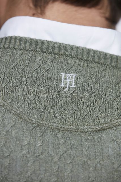 CREW NECK MERINO LINEN CABLE CREW NECK MERINO LINEN CABLE