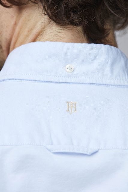CLASSIC OXFORD SHIRT CLASSIC OXFORD SHIRT