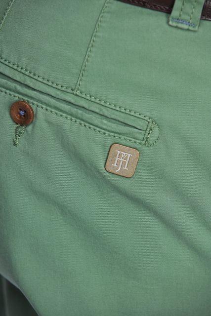 CLASSIC CHINO SHORTS CLASSIC CHINO SHORTS