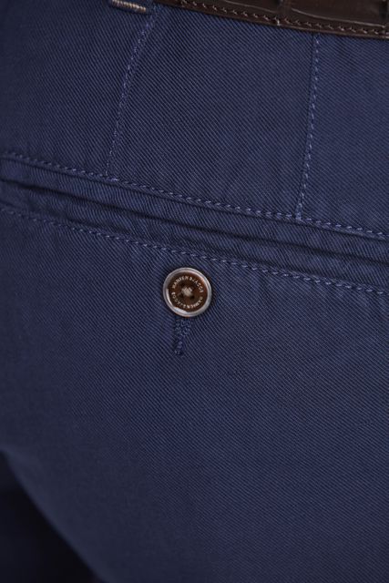 CLASSIC LINEN SHORTS