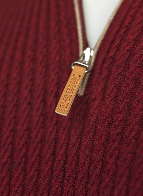 HALF ZIP MINI CABLE KNIT HALF ZIP MINI CABLE KNIT