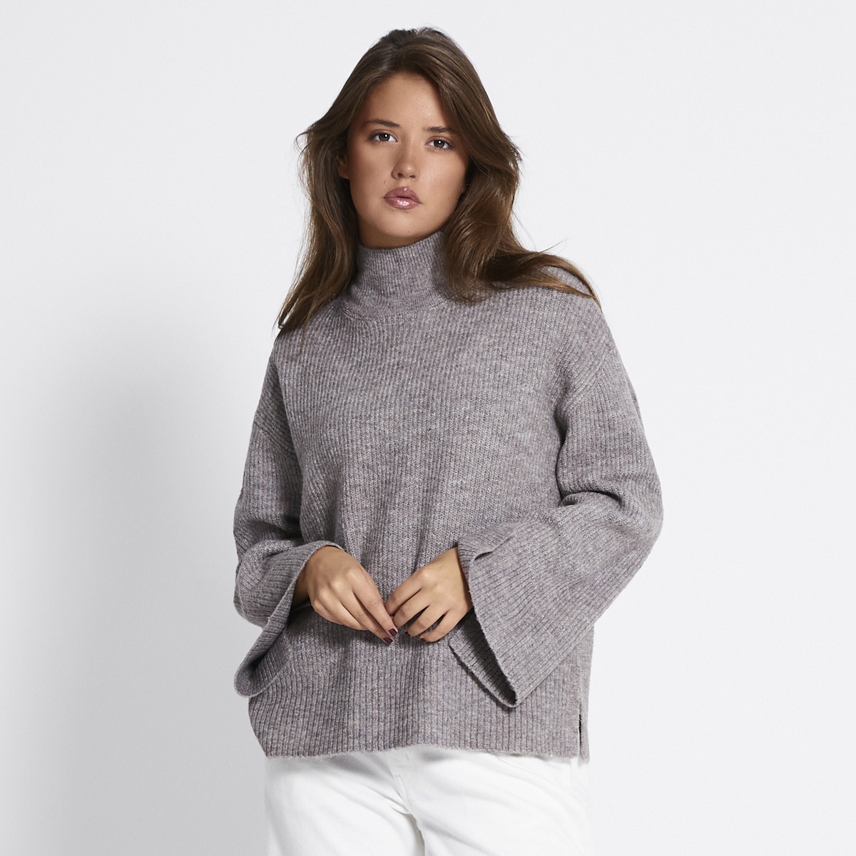Minny Turtleneck Sweater