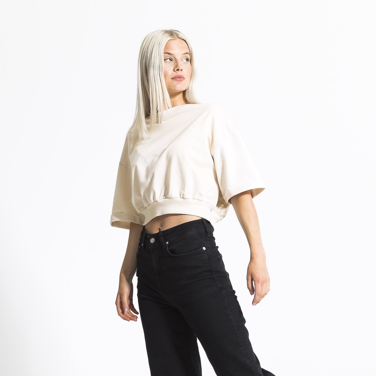 Kort topp "Frida" Kort topp "Frida"