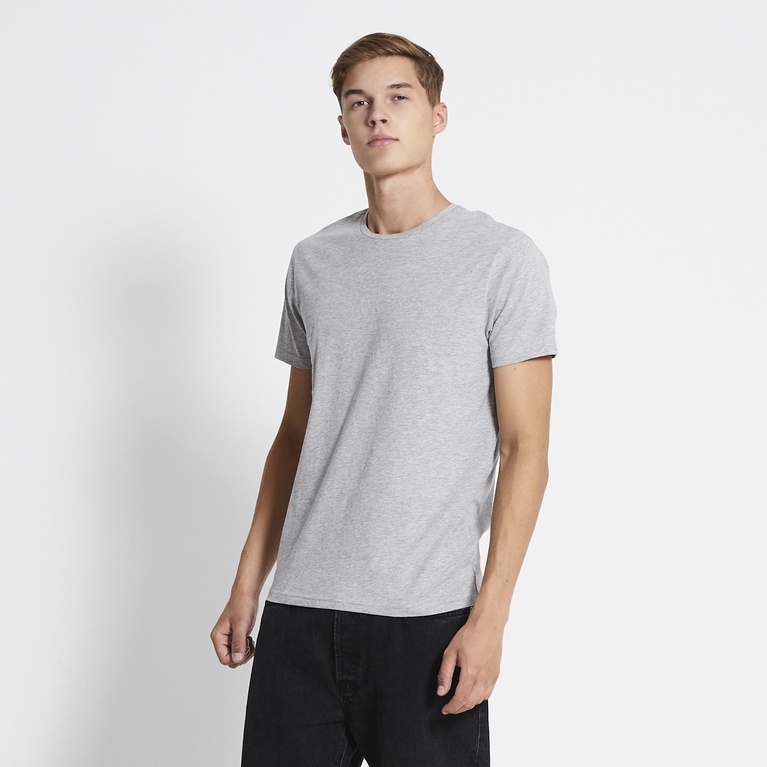T-paita U-neck "Casper" T-paita U-neck "Casper"