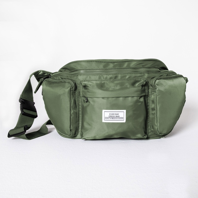 Väska "Cross bag" Väska "Cross bag"