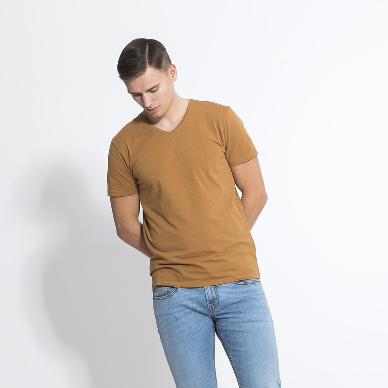 T-shirt med V-hals "Conrad" T-shirt med V-hals "Conrad"
