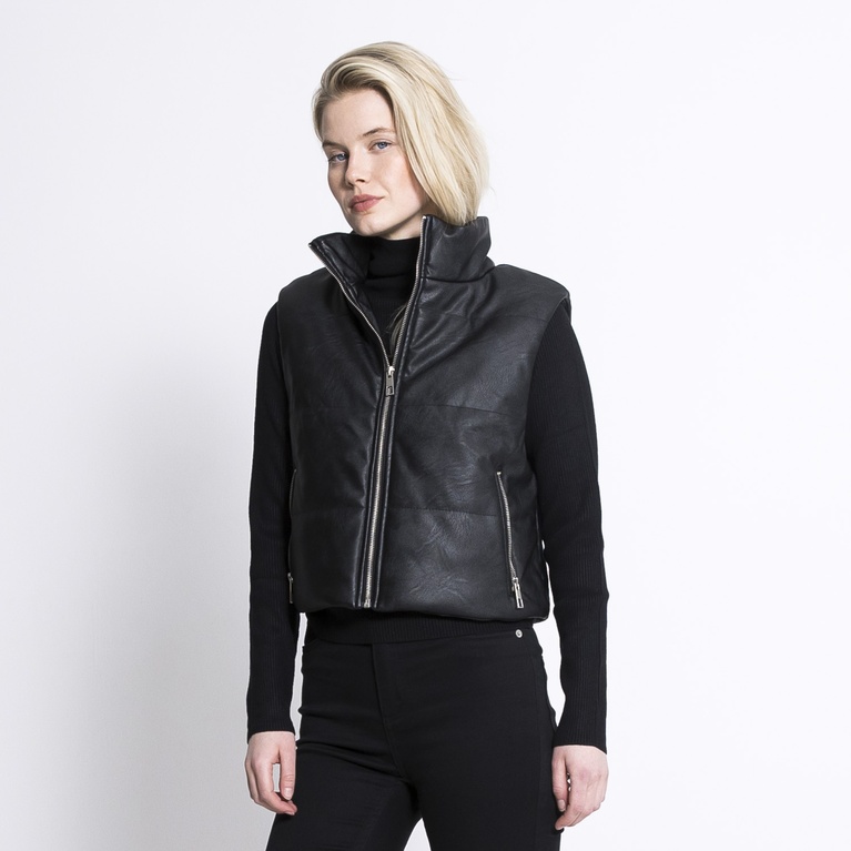 Liivi "Blondie" Liivi "Blondie"