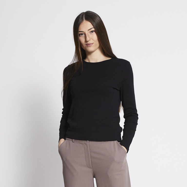 Top "Elivia"
