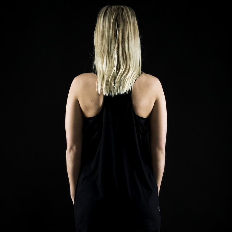 Linne "Play Singlet" Linne "Play Singlet"
