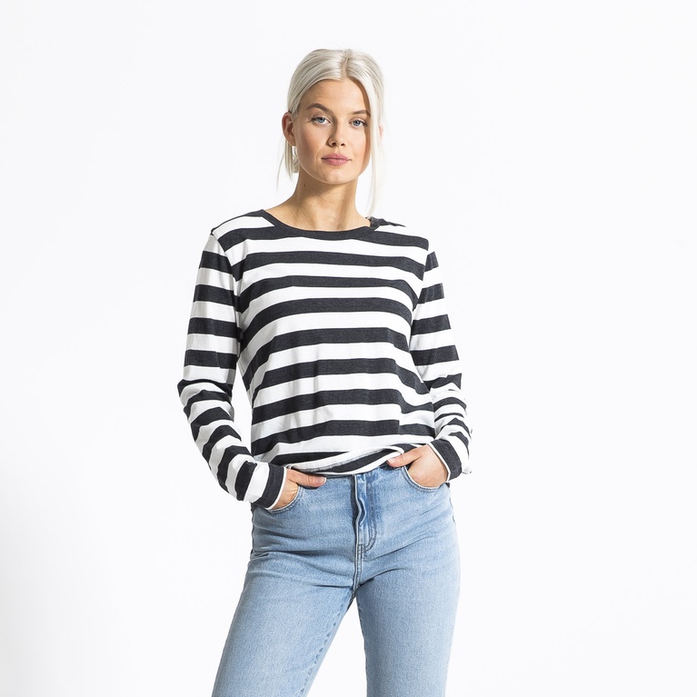 Longsleeve tee "svea" Longsleeve tee "svea"