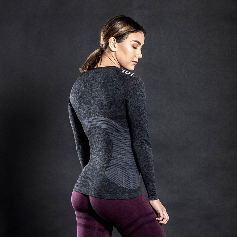 Seamless shirt "Veda" Seamless shirt "Veda"