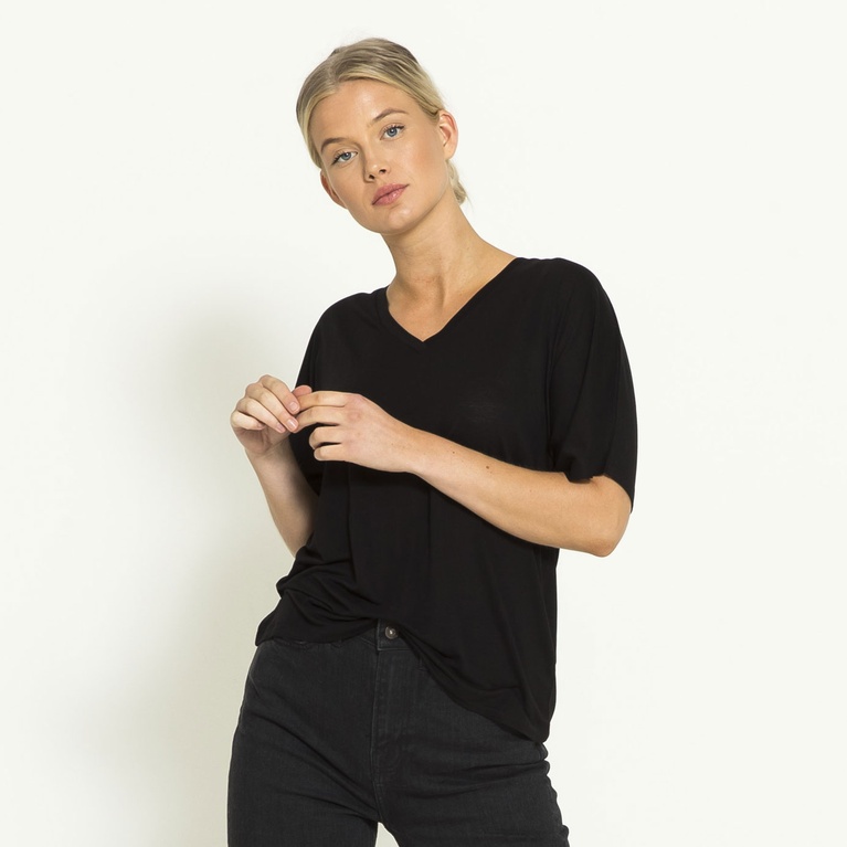 T-shirt "Lyocell V" T-shirt "Lyocell V"