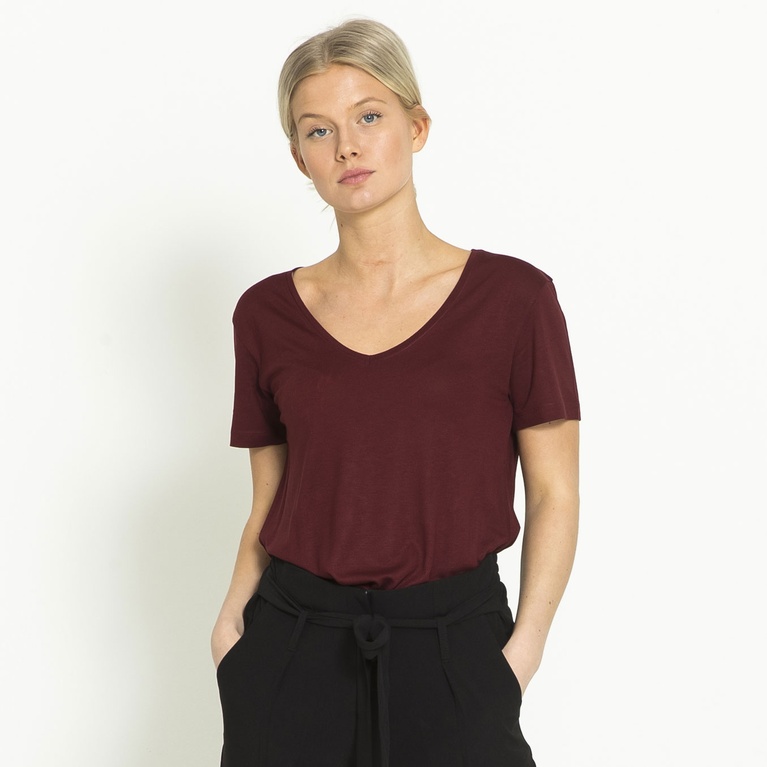Viskostopp V-neck "Inga" Viskostopp V-neck "Inga"