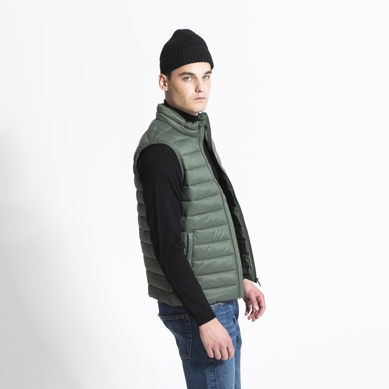 Väst "Vest" Väst "Vest"