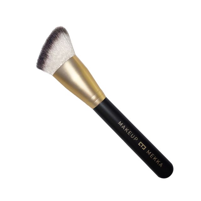 Angled Buffer Foundation Brush