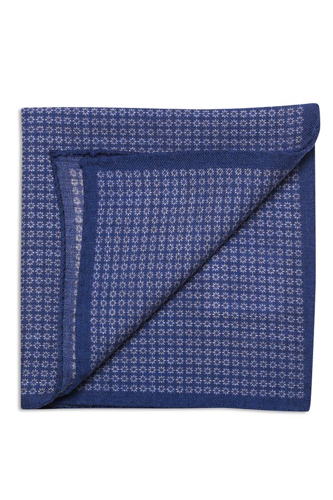 Patterned wool Handkerchief