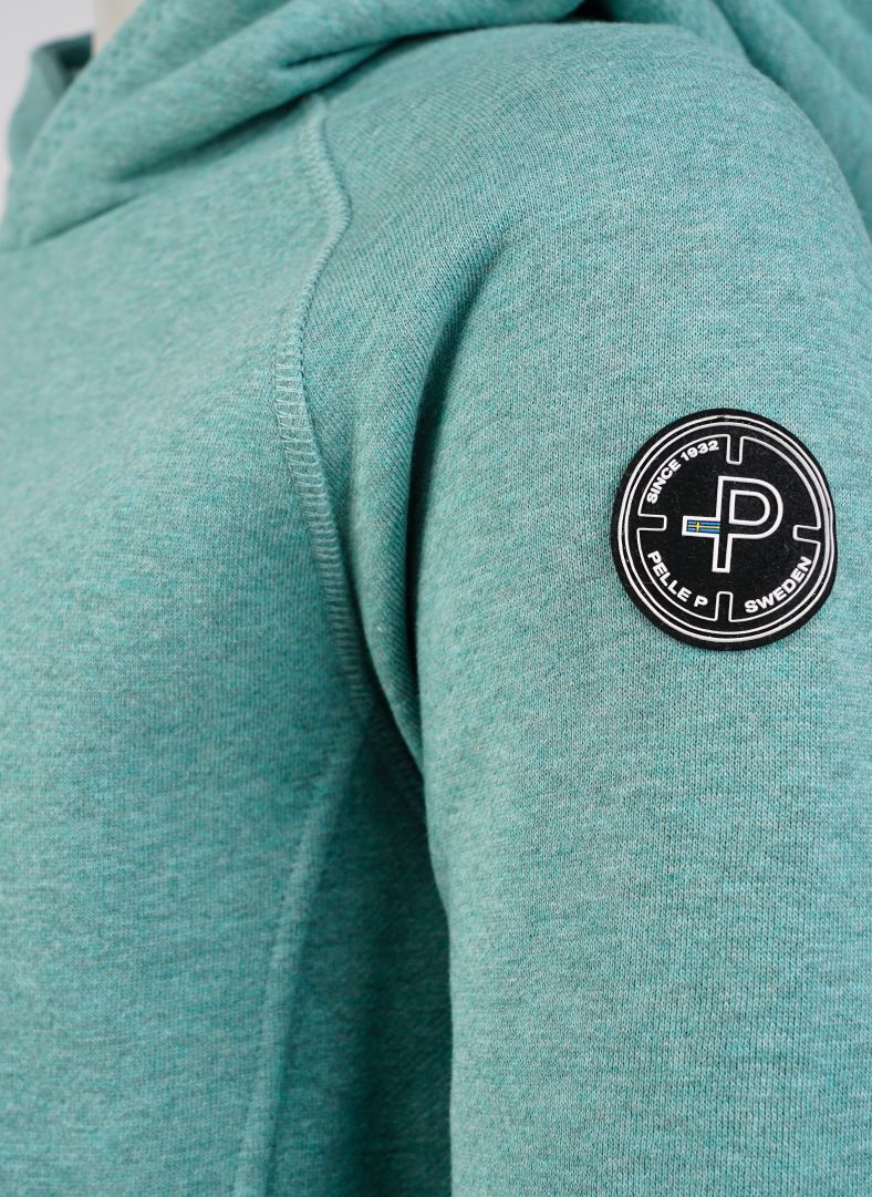 W Bay Snug Hoodie W Bay Snug Hoodie