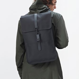 Rains Backpack ryggsäck i vattenavvisande tyg, 13 tum, 50 cm