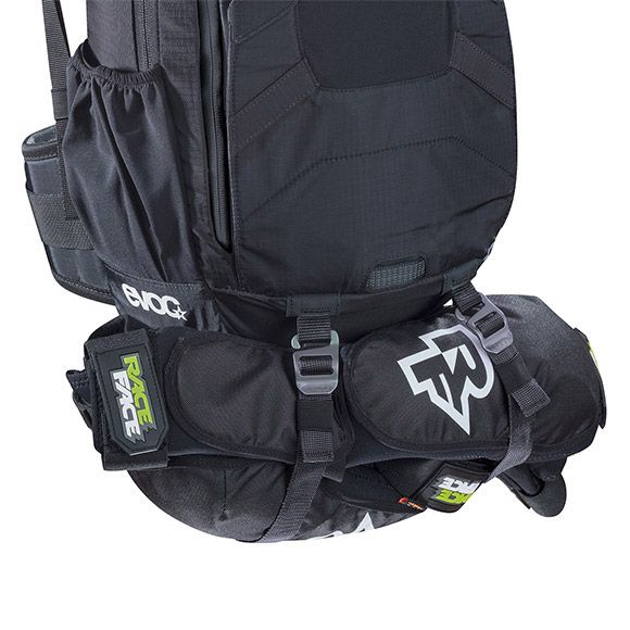 EVOC FR Enduro Maastopyöräilyreppu 16L EVOC FR Enduro Maastopyöräilyreppu 16L