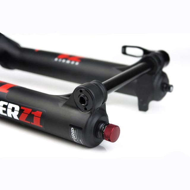 Marzocchi Bomber Z1 Coil 29 160 Grip 44mm joustokeula 2021 Marzocchi Bomber Z1 Coil 29 160 Grip 44mm joustokeula 2021