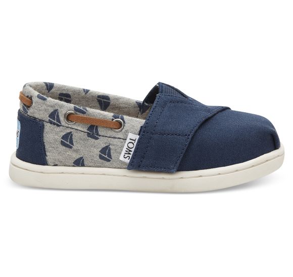Navy Canvas/Sailboats Navy Canvas/Sailboats