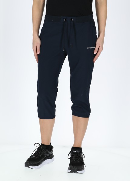 Womens Training Pants 3/4 Womens Training Pants 3/4