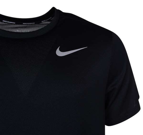 Nike Dri-FIT Breathe Men's Run Nike Dri-FIT Breathe Men's Run