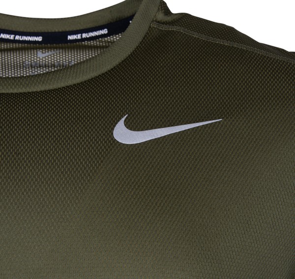 Nike Dri-FIT Breathe Men's Run Nike Dri-FIT Breathe Men's Run
