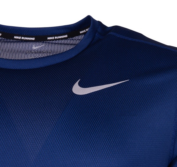 Nike Dri-FIT Breathe Men's Run Nike Dri-FIT Breathe Men's Run