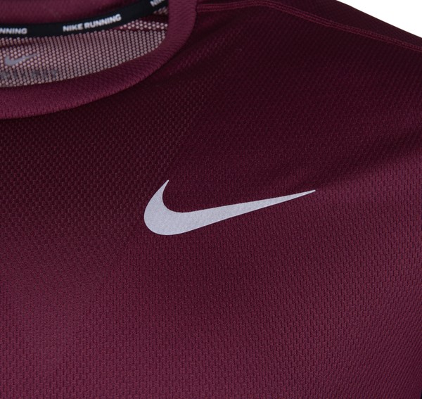Nike Dri-FIT Breathe Men's Run Nike Dri-FIT Breathe Men's Run