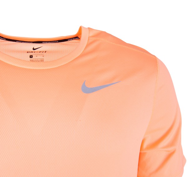 Nike Dri-FIT Breathe Men's Run Nike Dri-FIT Breathe Men's Run