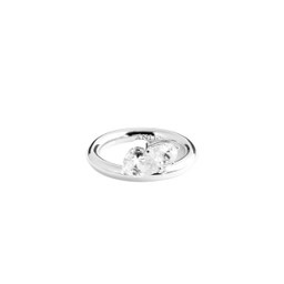 Ring i äkta silver med päronformade stenar