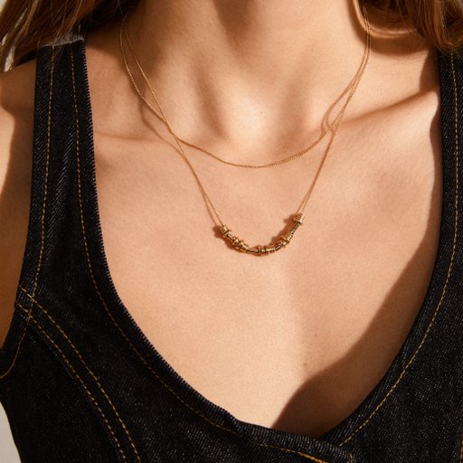 Halsband