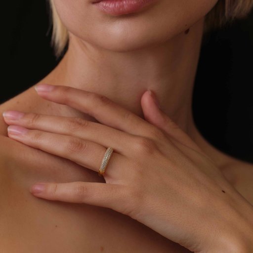 Förgylld ring i äkta silver med kubisk zirkonia Förgylld ring i äkta silver med kubisk zirkonia