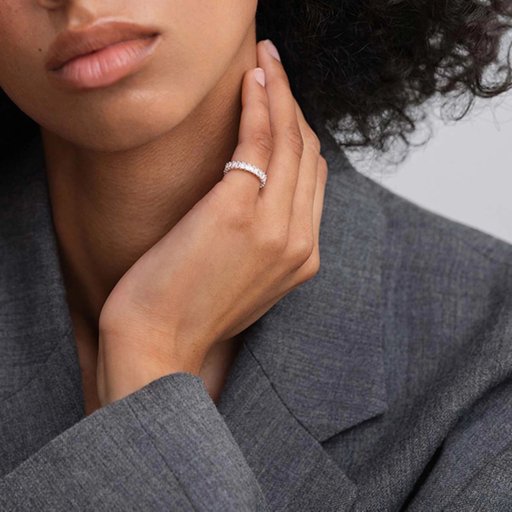 Ring i äkta silver med kubisk zirkonia Ring i äkta silver med kubisk zirkonia