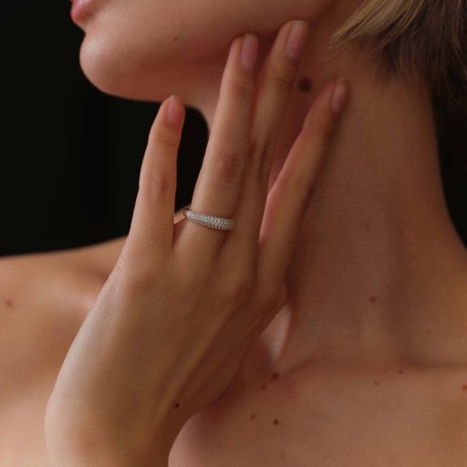 Ring i äkta silver med kubisk zirkonia Ring i äkta silver med kubisk zirkonia