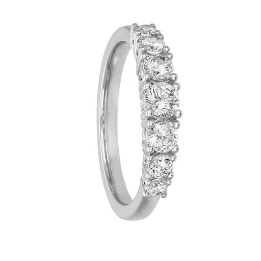 Diamantring i 18K guld med flera diamanter
