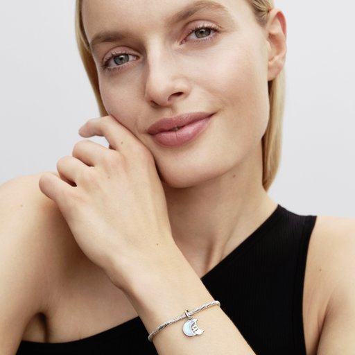 Berlock i äkta silver med hängande måne