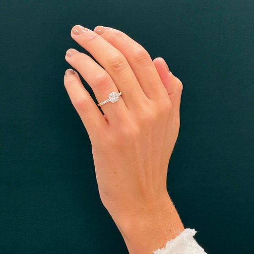 Ring med labbodlade diamanter Sirius