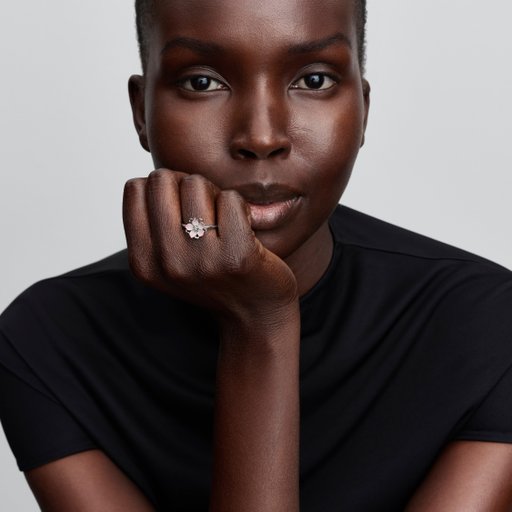 Ring i äkta silver med körsbärsblomma