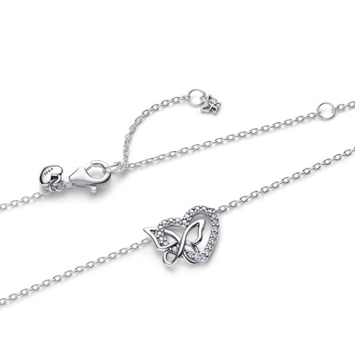 Halsband i äkta silver med hjärta och fjäril
