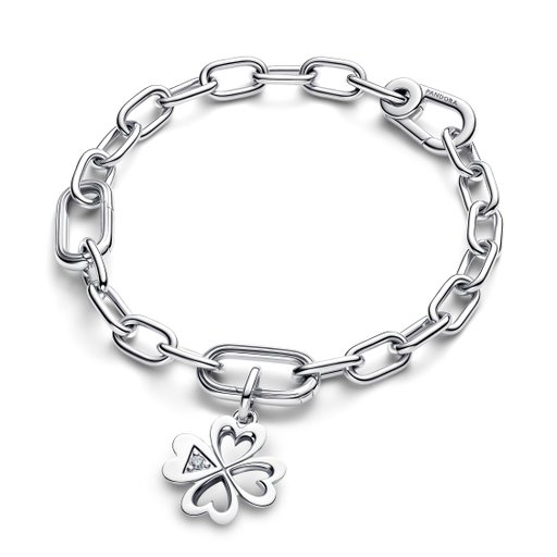 Berlock i äkta silver med en fyrklöver