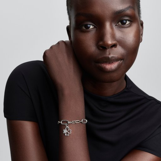 Berlock i äkta silver med en fyrklöver