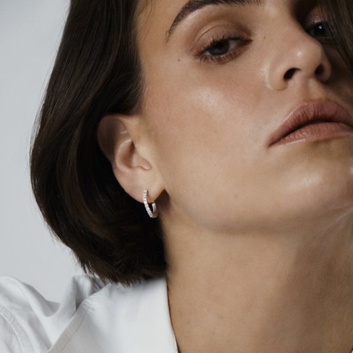 Örhängen Shiny Hoops Medium