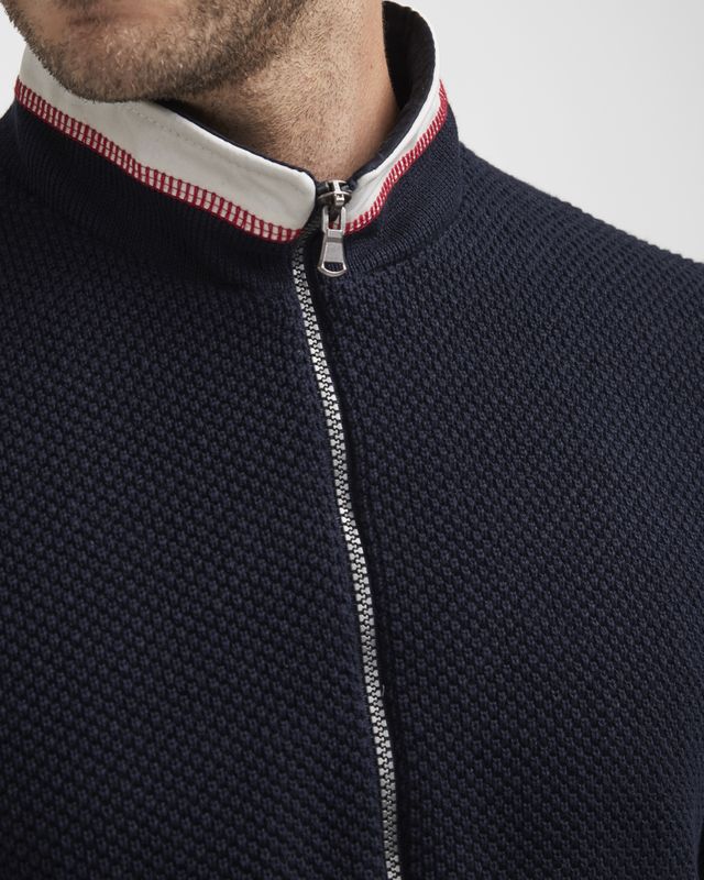 Axel Fullzip WP Axel Fullzip WP