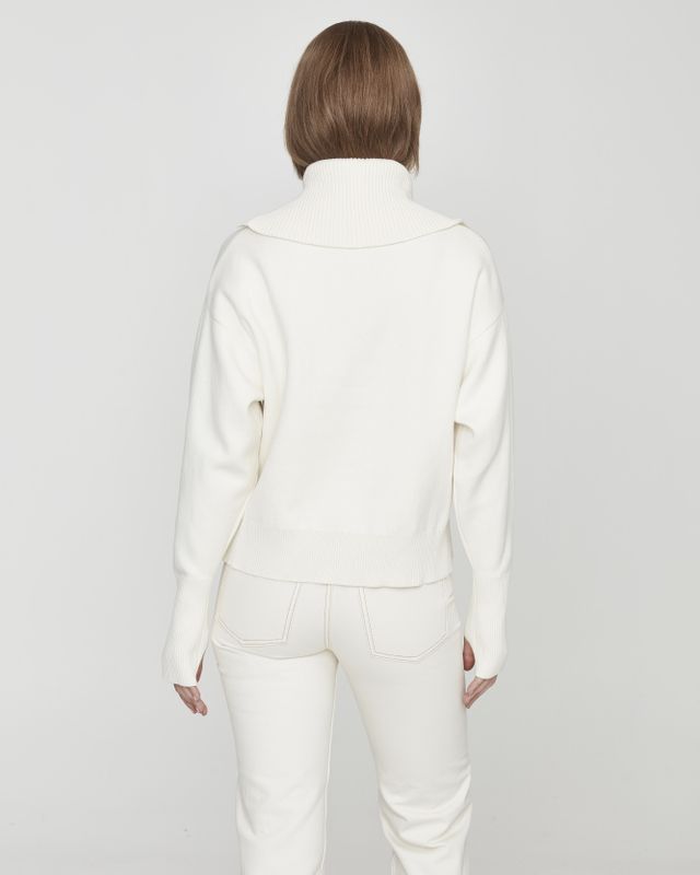 Sara T-neck Sara T-neck