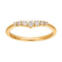 Diamantring i 18K guld med flera diamanter