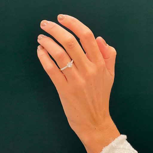 Ring med labbodlade diamanter Vega